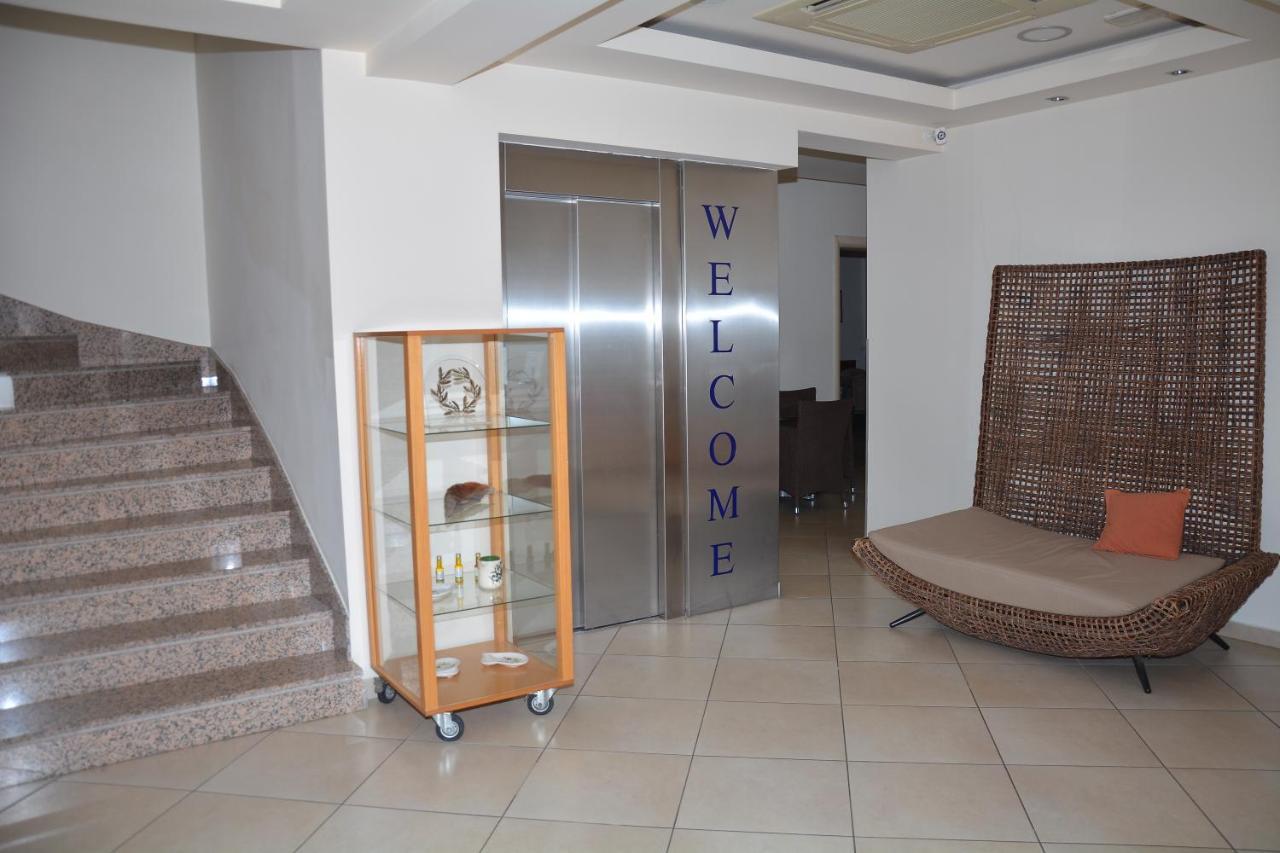 Poseidon Hotel Paralia  Exteriér fotografie